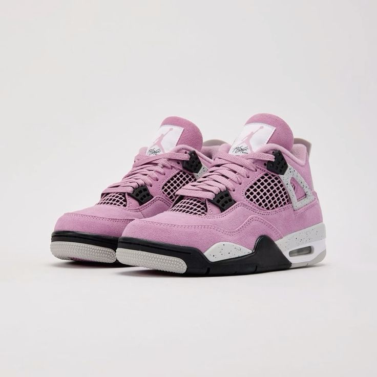 AIR JORDAN Jordan 4 Retro