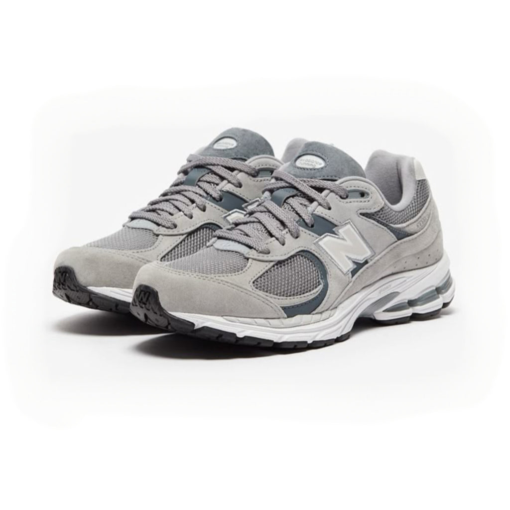 NEW BALANCE U2002R